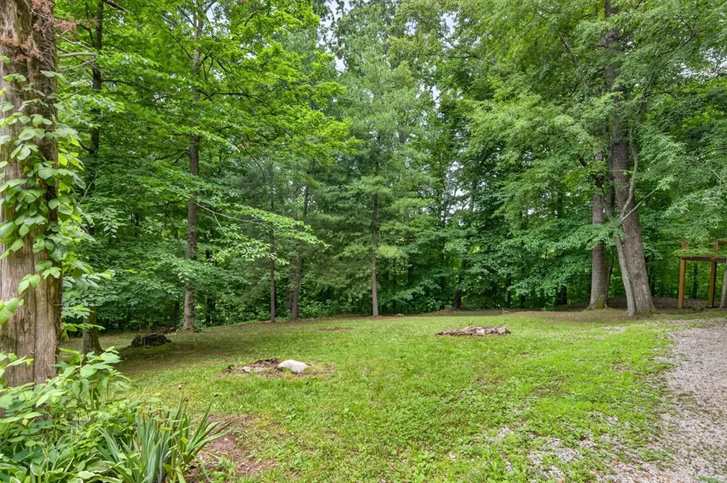 57 Steve Rich Road Red Boiling Springs TN 37150
