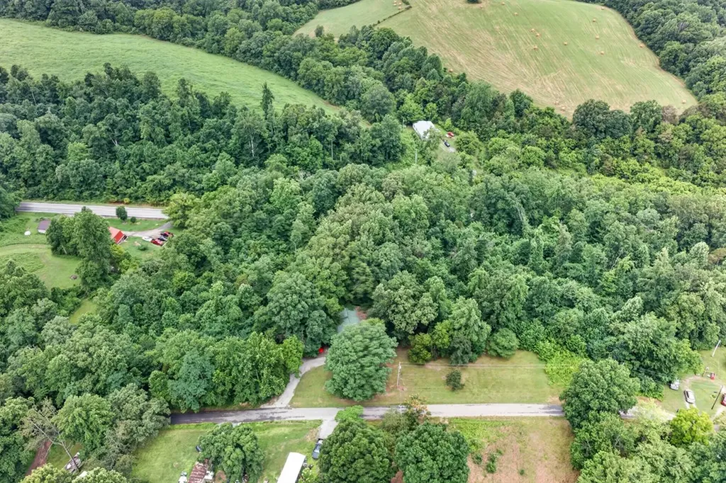 57 Steve Rich Road Red Boiling Springs TN 37150