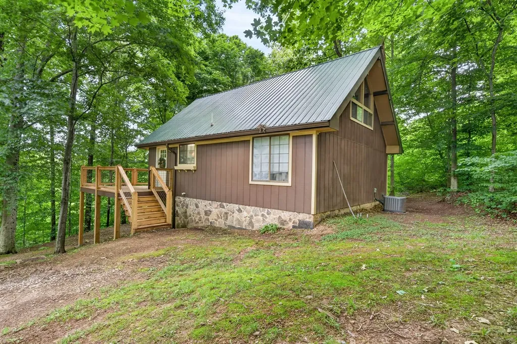 57 Steve Rich Road Red Boiling Springs TN 37150