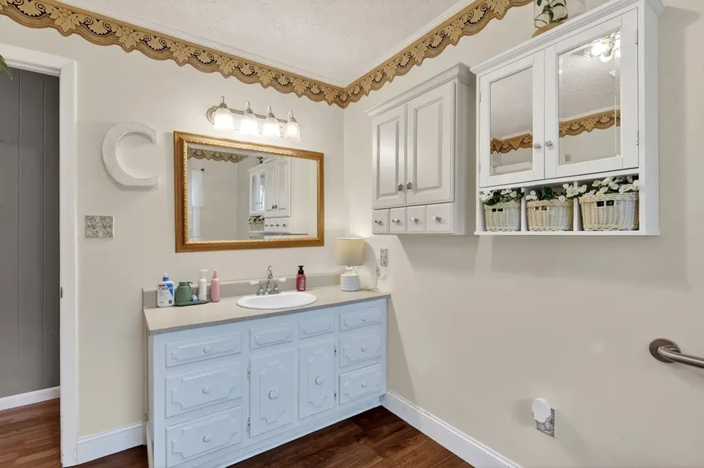 194 Meadowbrook Circle Livingston TN 38570