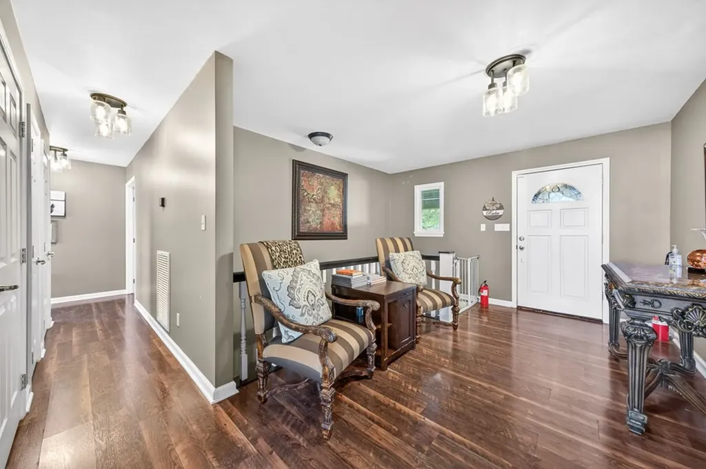 2051 Scenic View Court Byrdstown TN 38549