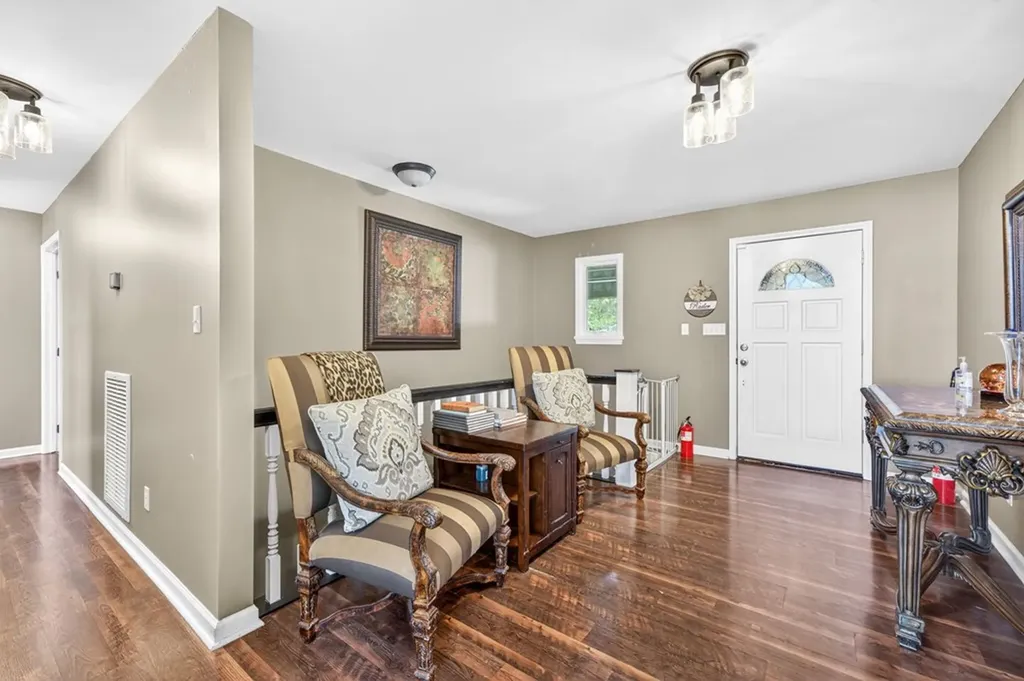 2051 Scenic View Court Byrdstown TN 38549