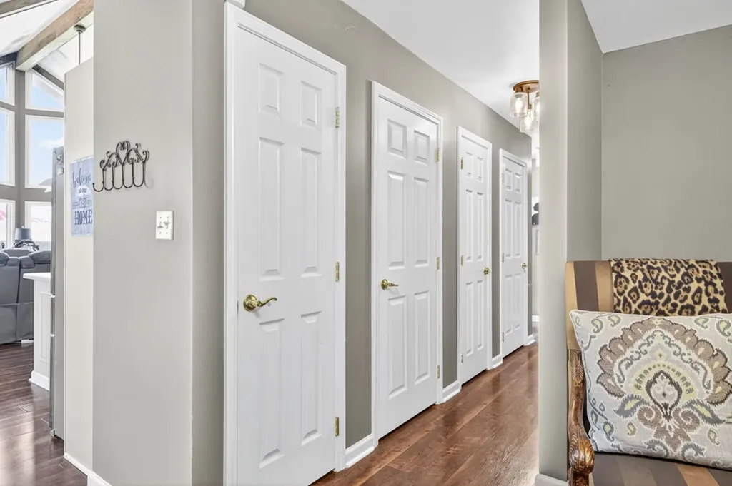2051 Scenic View Court Byrdstown TN 38549