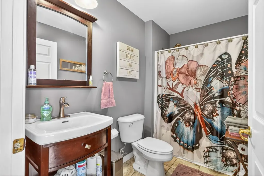 2051 Scenic View Court Byrdstown TN 38549