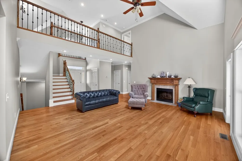 415 River Oaks Drive Sparta TN 38583