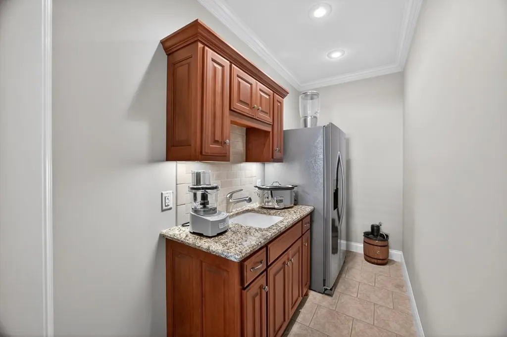 415 River Oaks Drive Sparta TN 38583