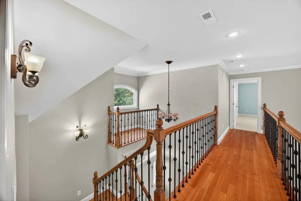 415 River Oaks Drive Sparta TN 38583