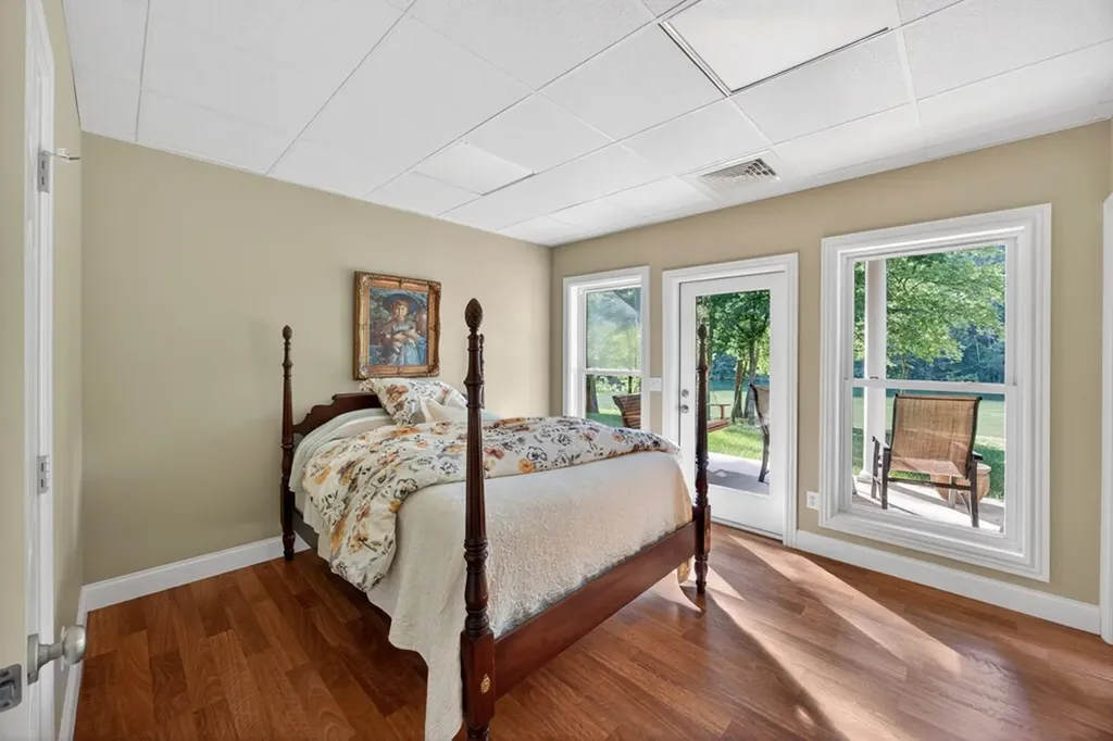 415 River Oaks Drive Sparta TN 38583