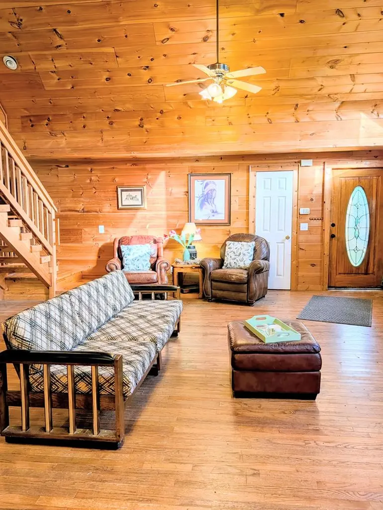 16938 N Highway 70 Monterey TN 38574