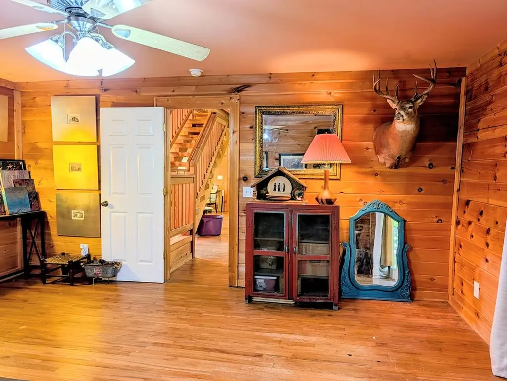 16938 N Highway 70 Monterey TN 38574