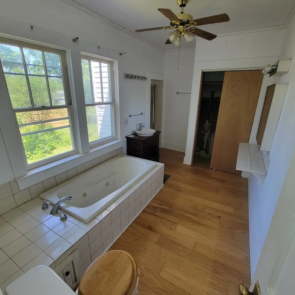 504 Evans Street Livingston TN 38570