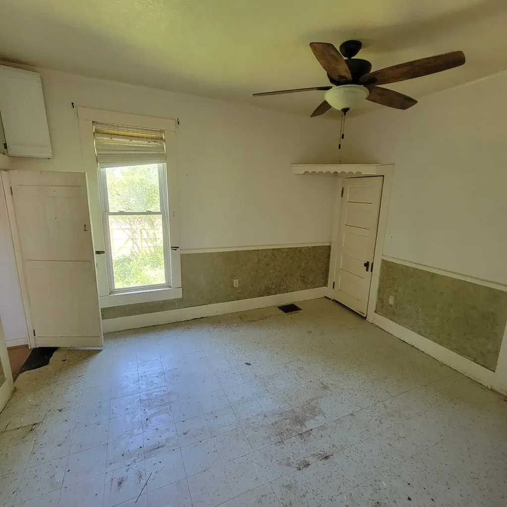 504 Evans Street Livingston TN 38570
