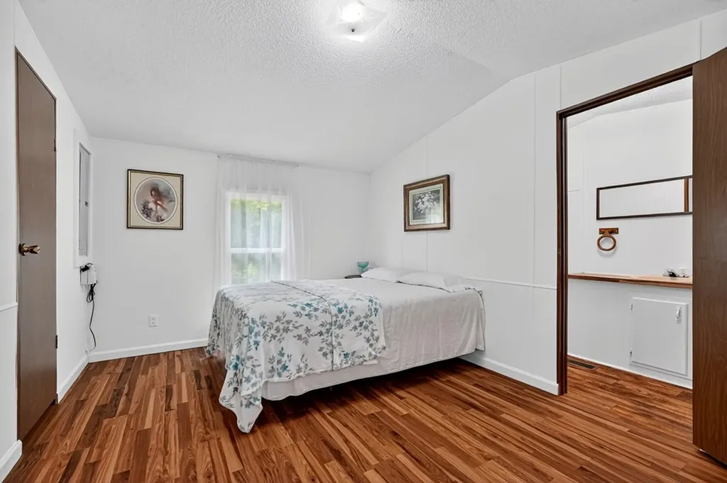 278 Aaron Pennington Lane Celina TN 38551