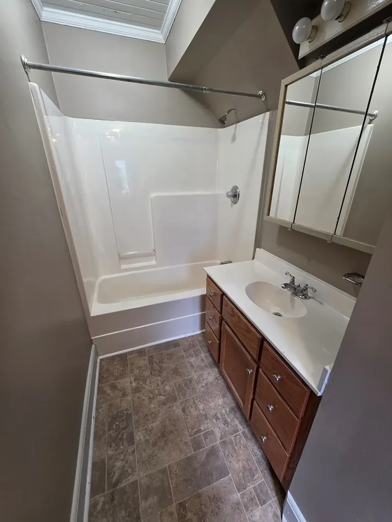 7576 Clay County Highway Moss TN 38575