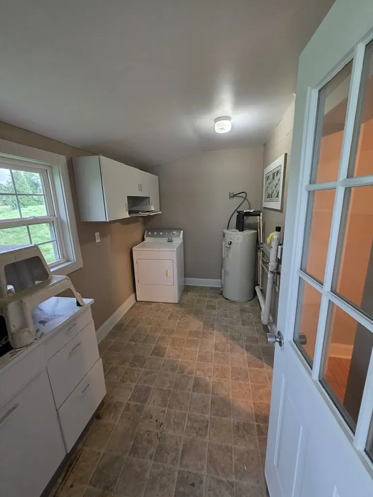 7576 Clay County Highway Moss TN 38575