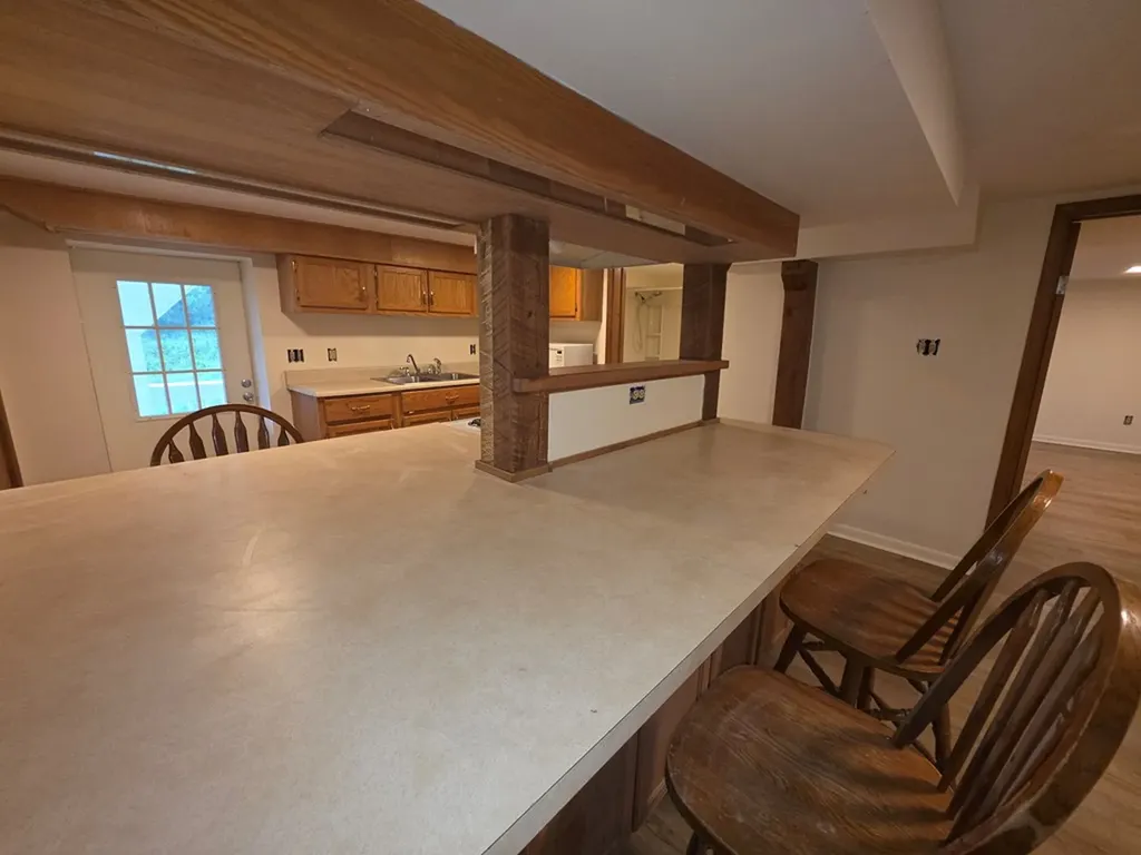 7576 Clay County Highway Moss TN 38575
