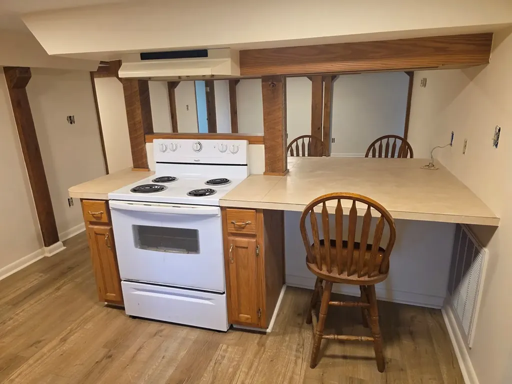 7576 Clay County Highway Moss TN 38575