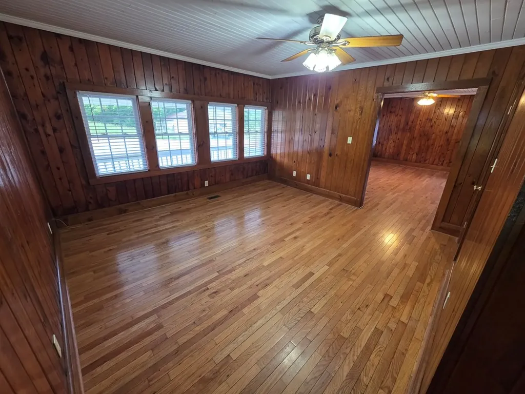 7576 Clay County Highway Moss TN 38575