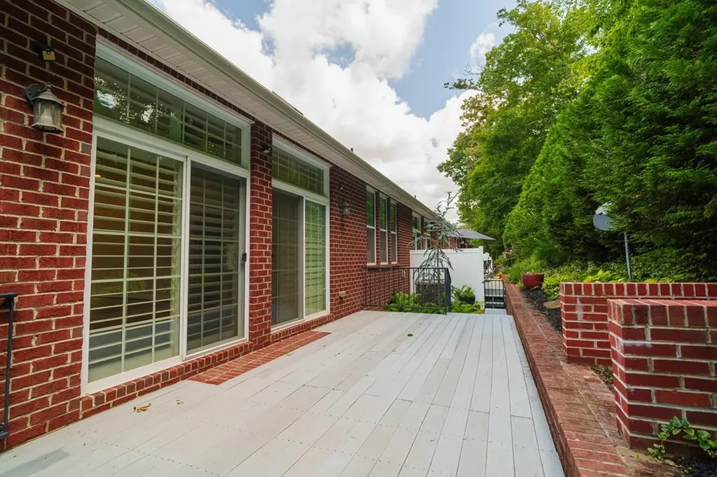 712 Maple Point Drive Cookeville TN 38501-7002