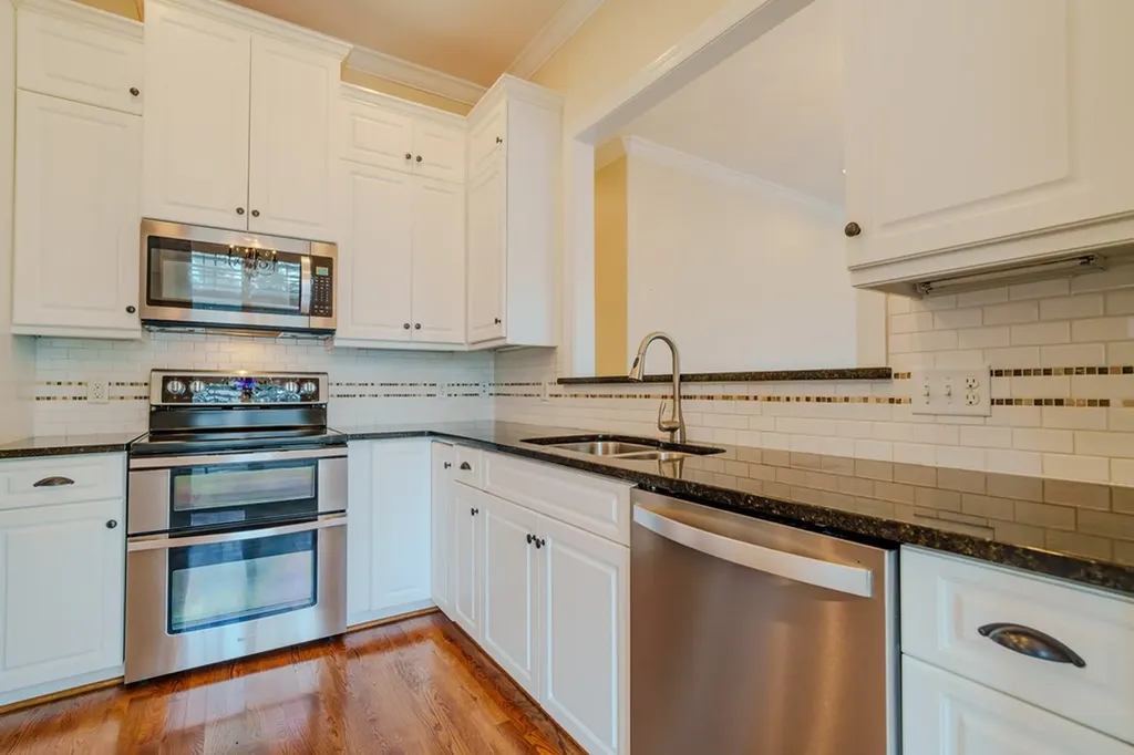 712 Maple Point Drive Cookeville TN 38501-7002