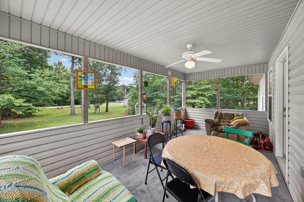 4024 Chica Road Crossville TN 38572