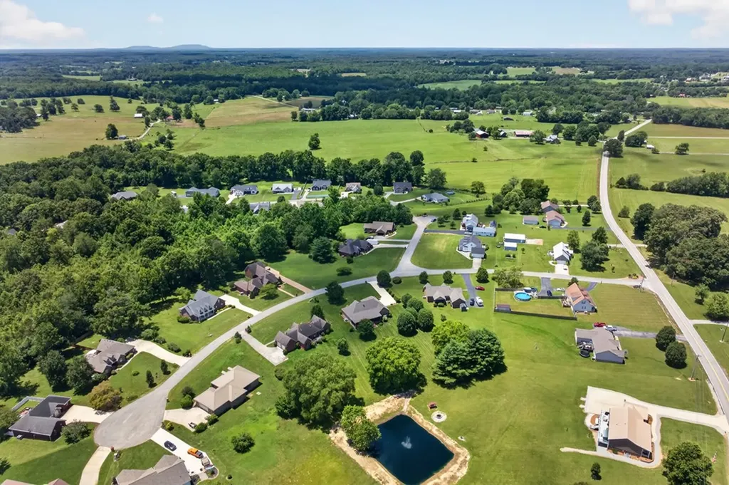 205 Hearthstone Drive Sparta TN 38583