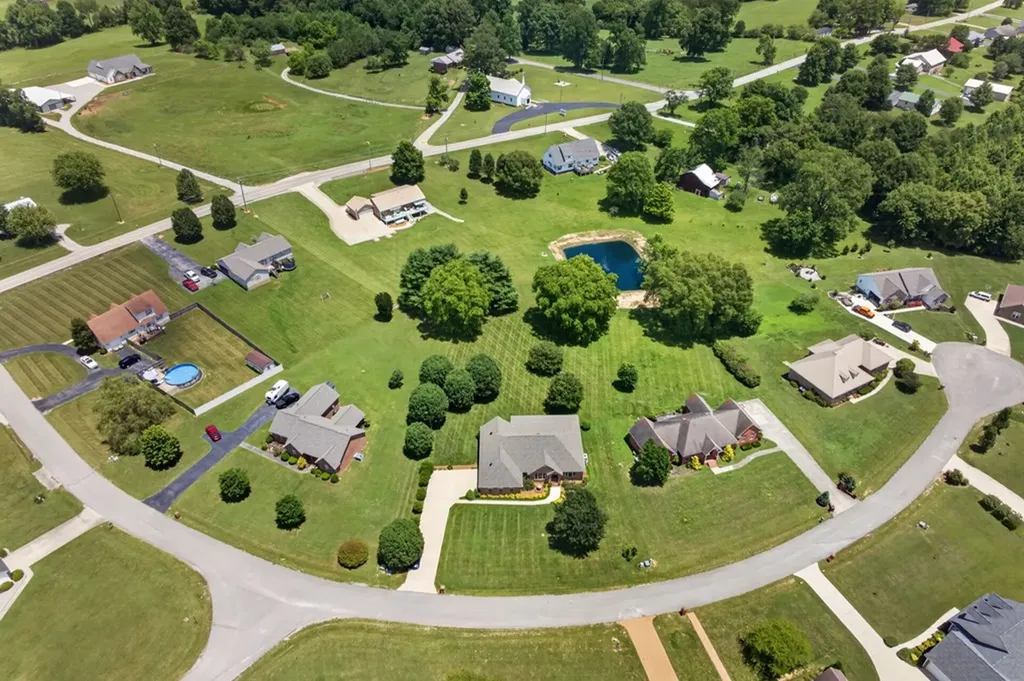 205 Hearthstone Drive Sparta TN 38583