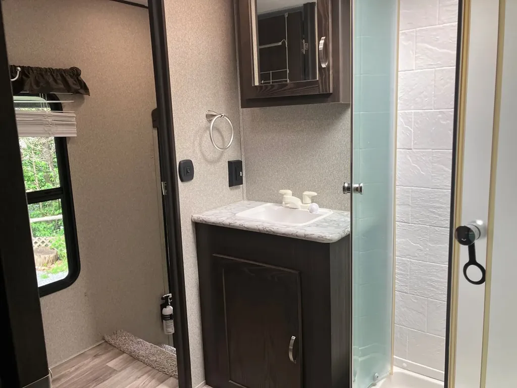 44 Arapaho Trail Crossville TN 38572