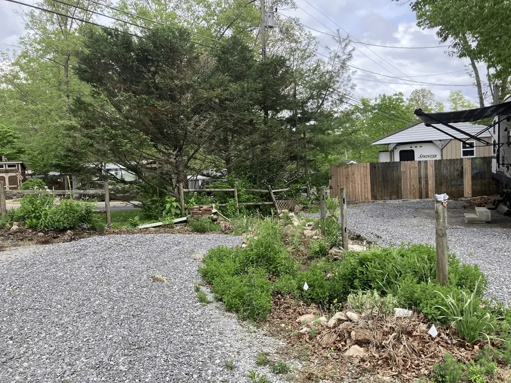 44 Arapaho Trail Crossville TN 38572