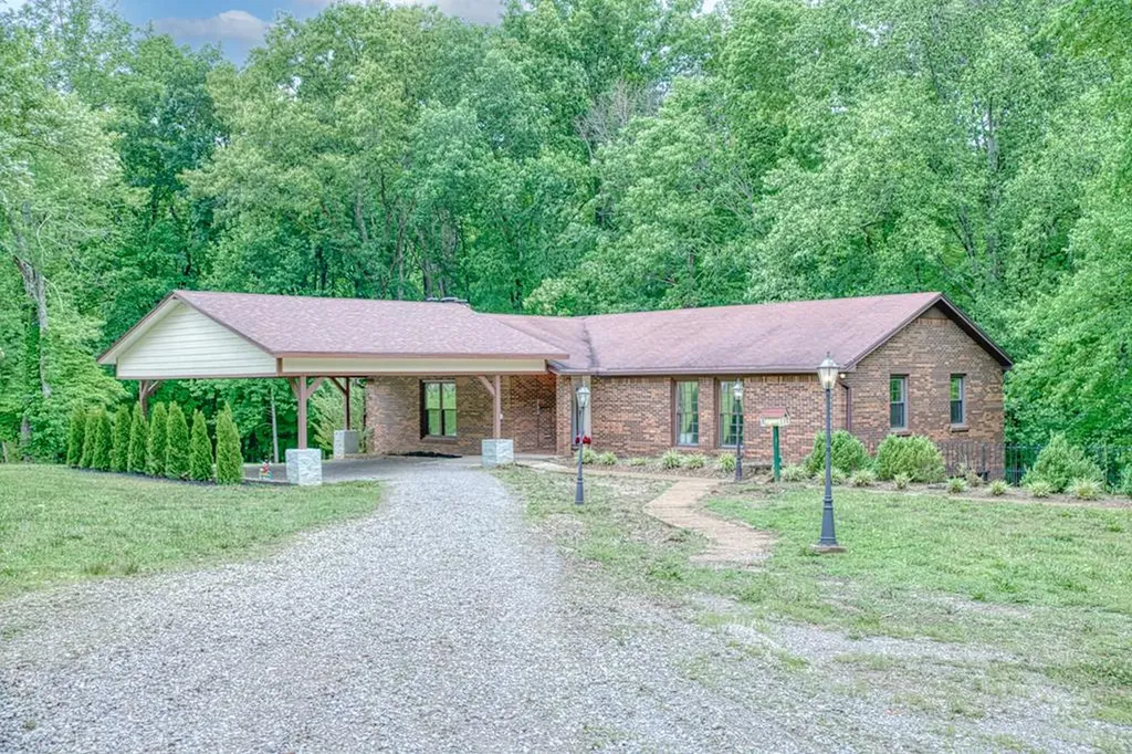 3847 Post Oak Circle Cookeville TN 38506