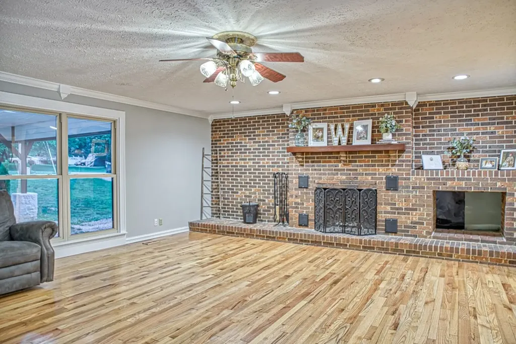 3847 Post Oak Circle Cookeville TN 38506