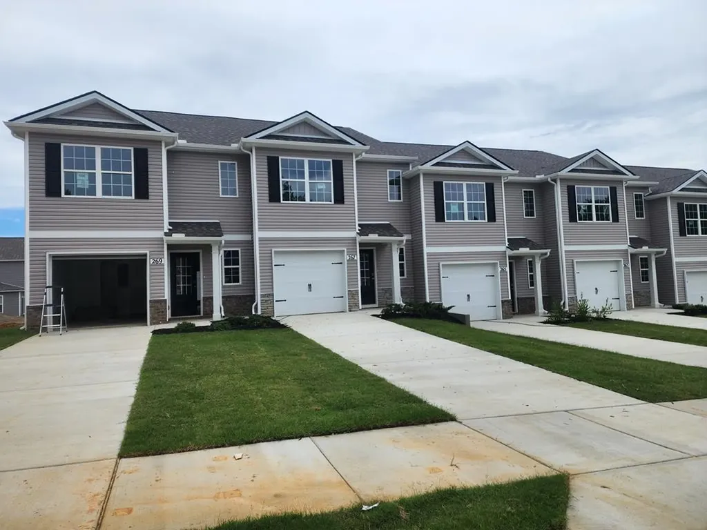 267 Dale Mires Lane Baxter TN 38544
