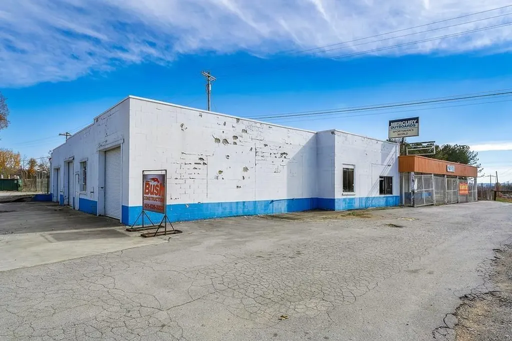1470 S Jefferson Avenue Cookeville TN 38501