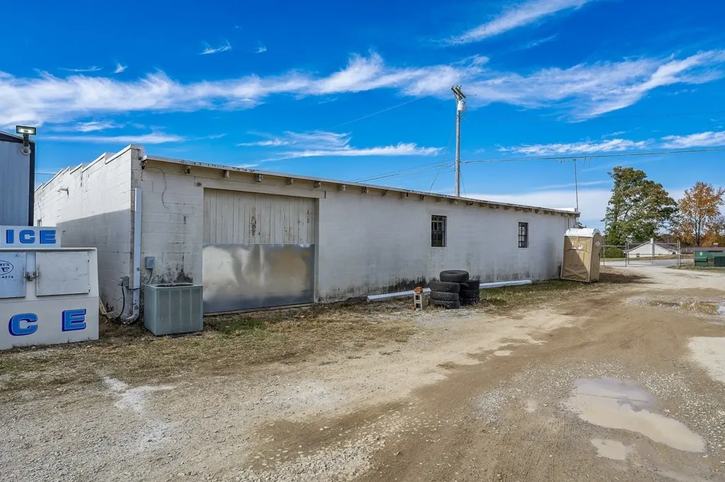 1470 S Jefferson Avenue Cookeville TN 38501