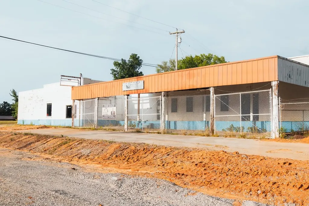 1470 S Jefferson Avenue Cookeville TN 38501