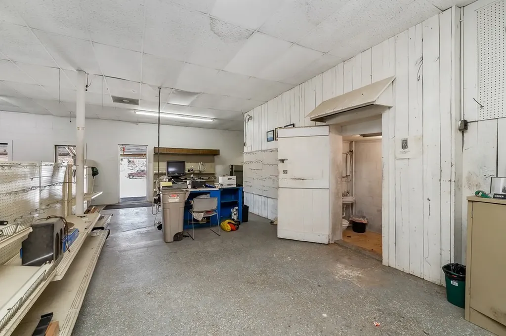 1470 S Jefferson Avenue Cookeville TN 38501