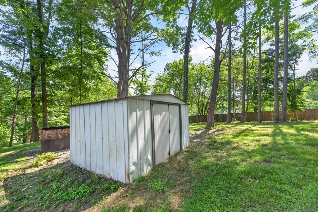 163 Big Springs Circle Cookeville TN 38501