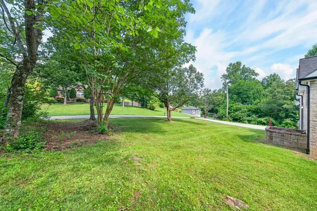 163 Big Springs Circle Cookeville TN 38501