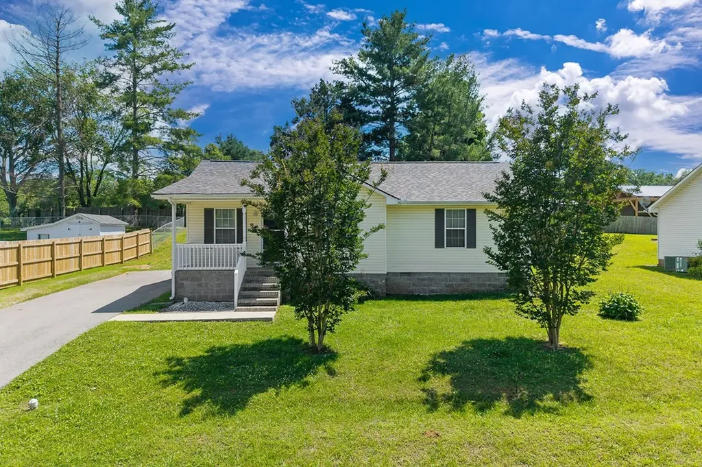 223 Willow Way Mcminnville TN 37110