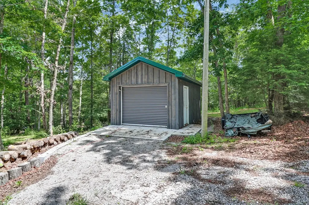 68 Boone Dock Road Jamestown TN 38556