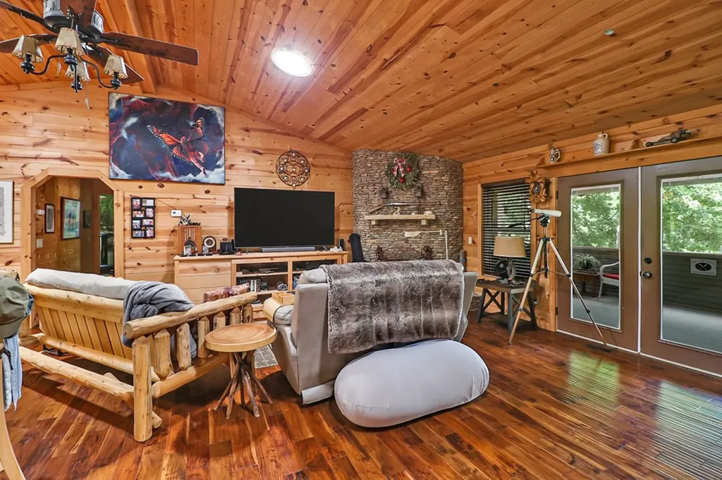 68 Boone Dock Road Jamestown TN 38556