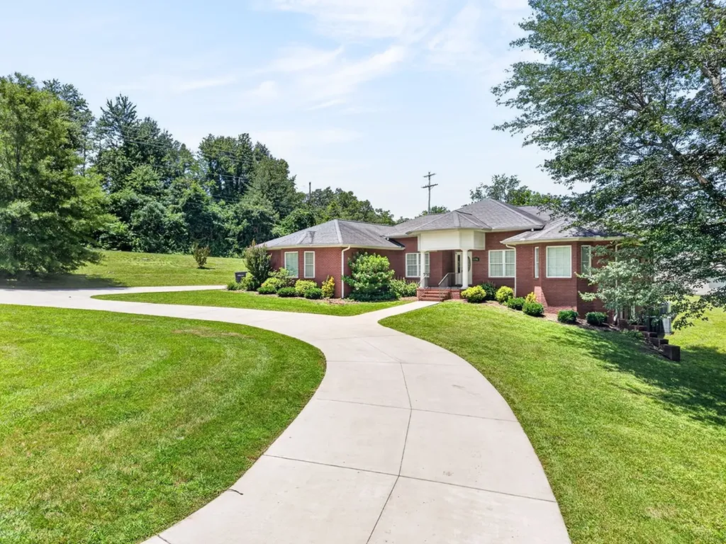 1156 Beam Street Cookeville TN 38501