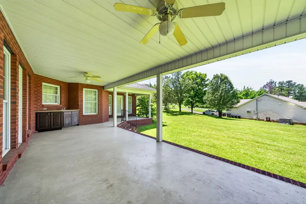 1156 Beam Street Cookeville TN 38501