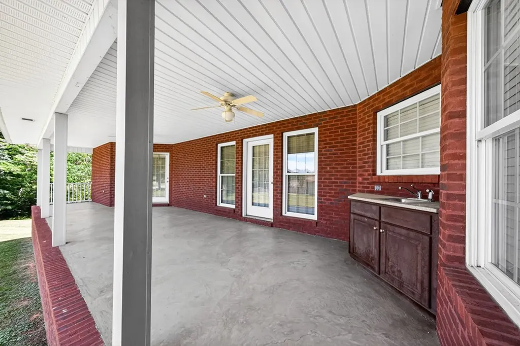 1156 Beam Street Cookeville TN 38501