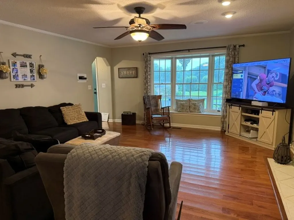 1757 Meadow Wood Drive Cookeville TN 385806