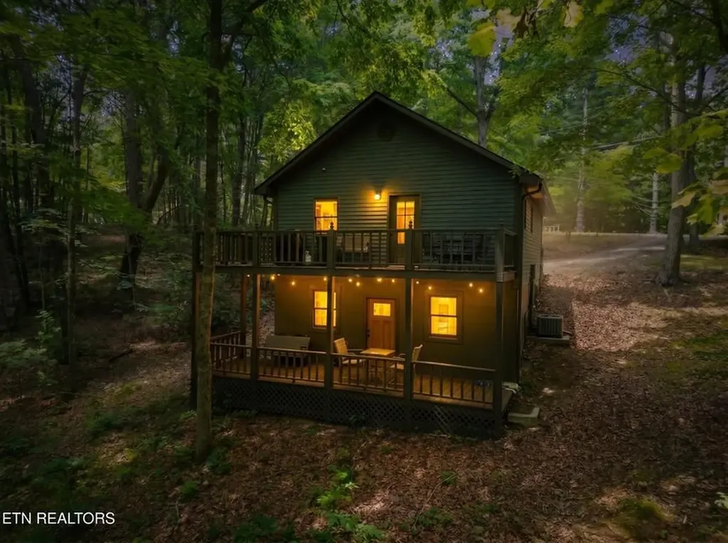 1518 Perimeter Drive Jamestown TN 38556-6128