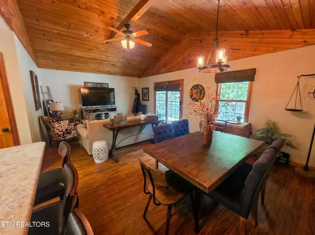1518 Perimeter Drive Jamestown TN 38556-6128
