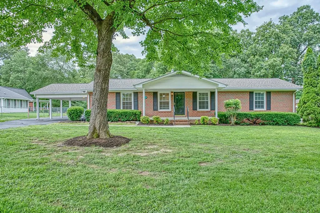886 Fairground Street Cookeville TN 38501