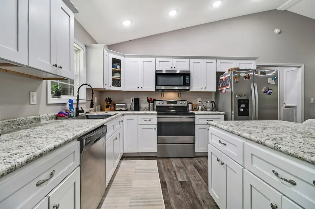 122 Jay Loop Jamestown TN 38556
