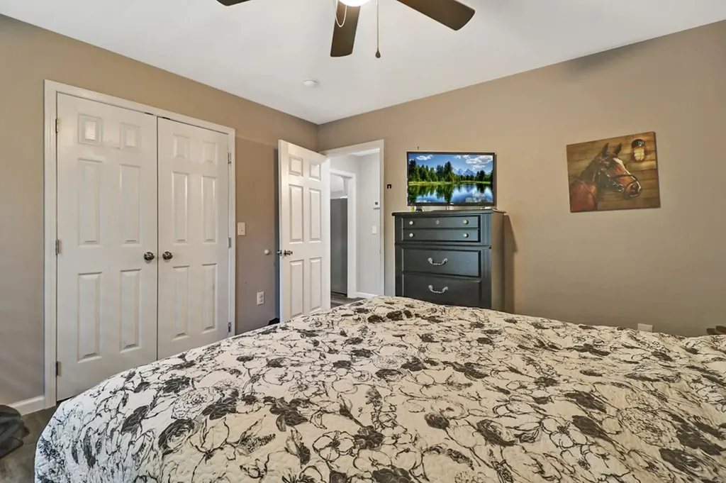 122 Jay Loop Jamestown TN 38556